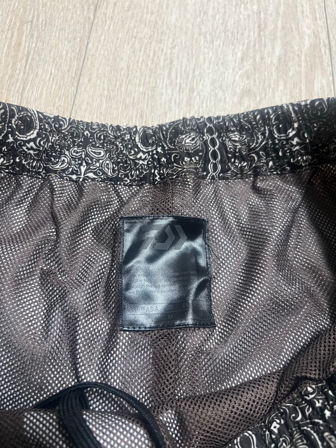 다이와피어39 페이즐리반바지 L 상품이미지2