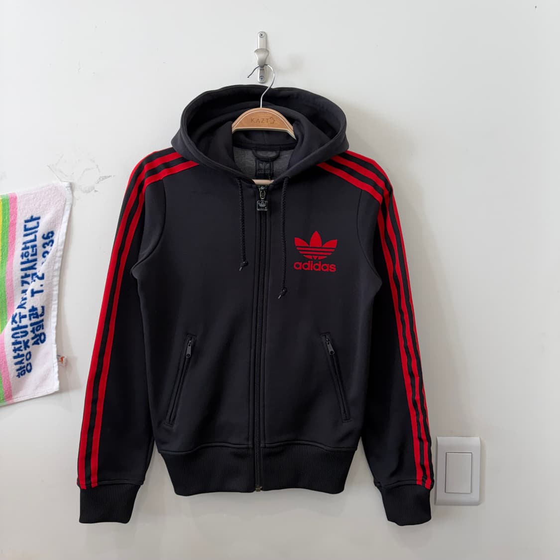 116. 아디다스 검빨 플락 후드 져지 트랙탑 상품이미지1