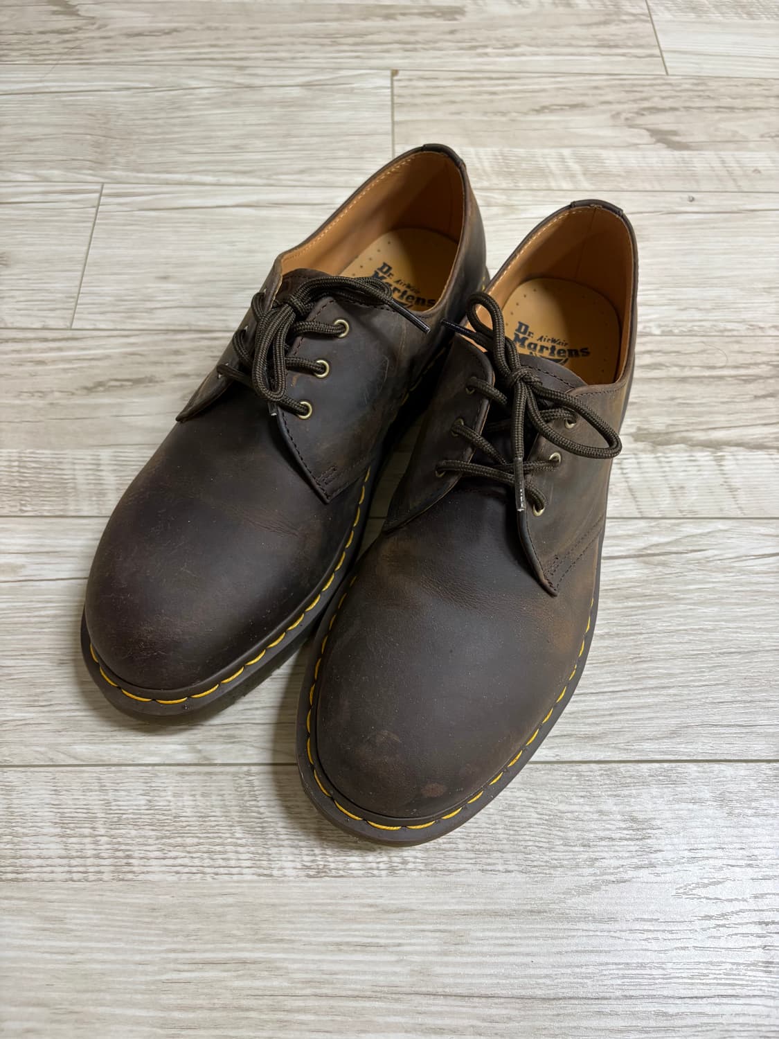 닥터마틴 1461 3홀 크레이지홀스 290 상품이미지1