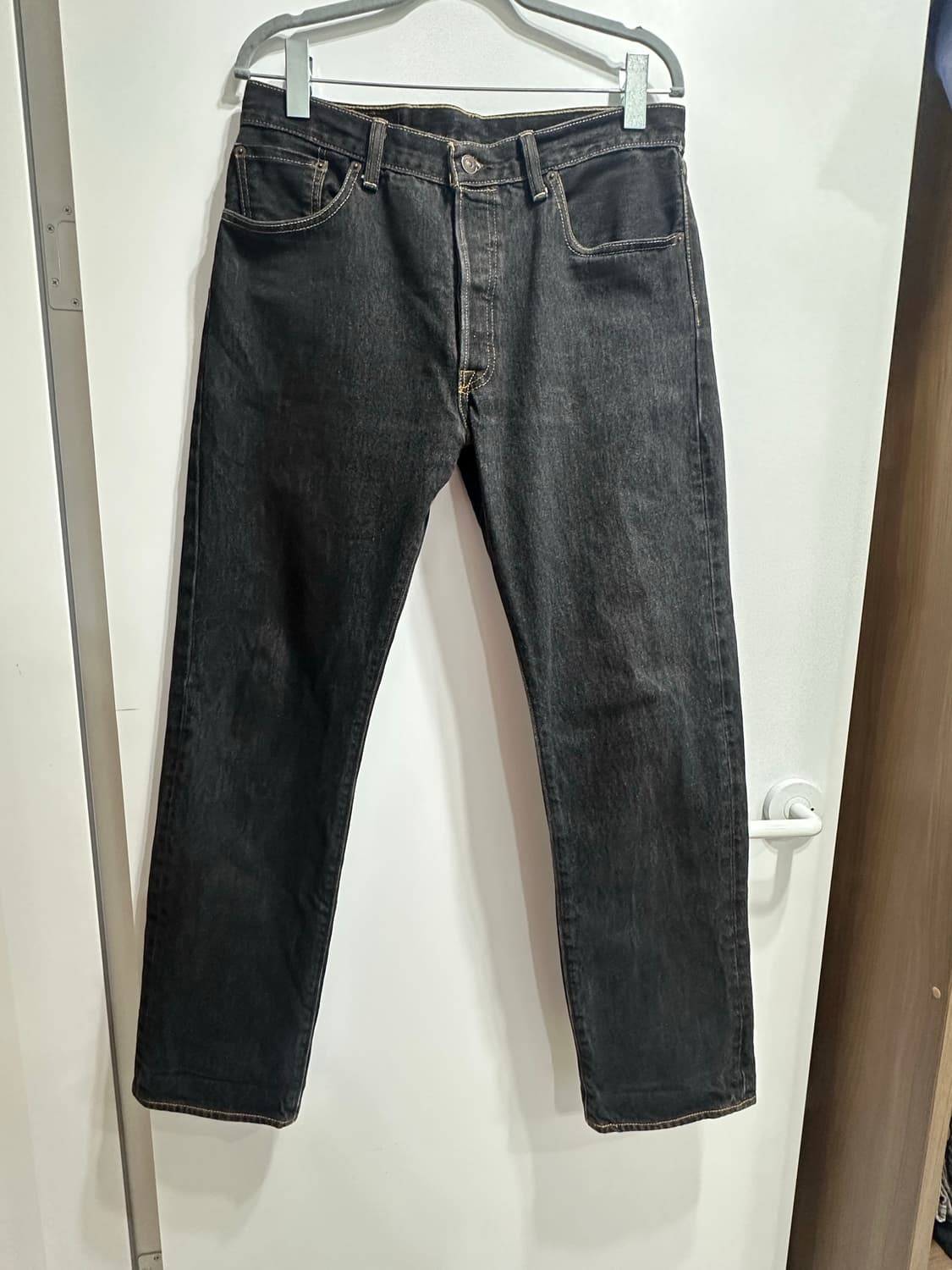 34] 리바이스 501 블랙 데님 상품이미지3