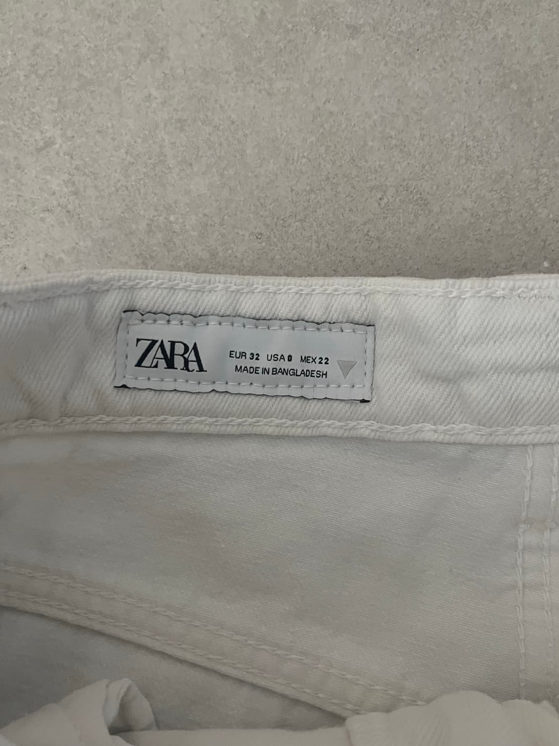 자라 화이트 데님팬츠 32 상품이미지3