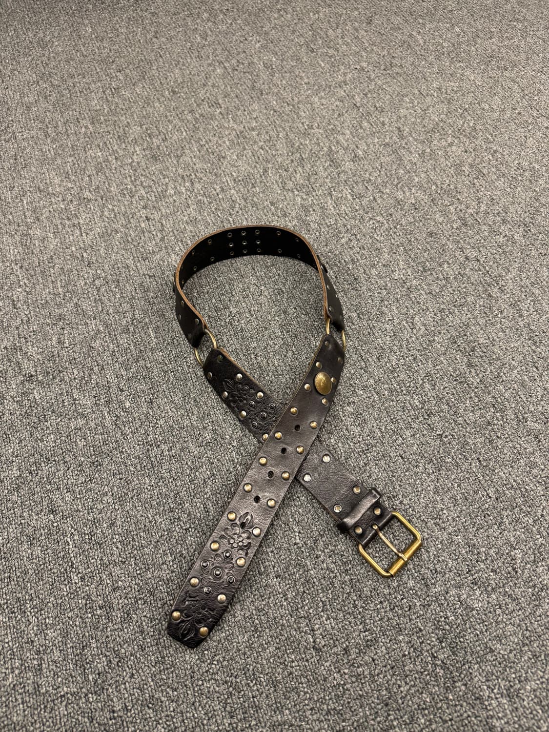 Vintage 패턴 스터드 웨스턴 O링 블랙 가죽벨트 상품이미지1