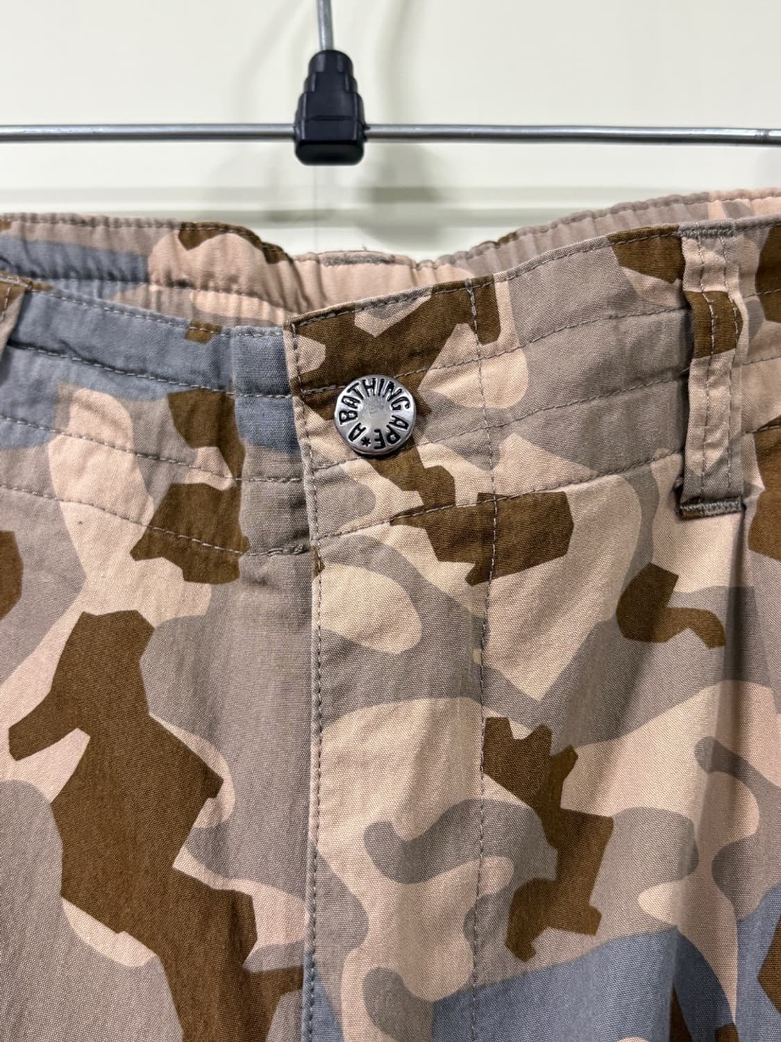 베이프 (A Bathing Ape) 카모 팬츠 상품이미지3