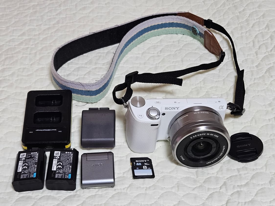 소니 NEX-5R 미러리스 카메라 상품이미지1