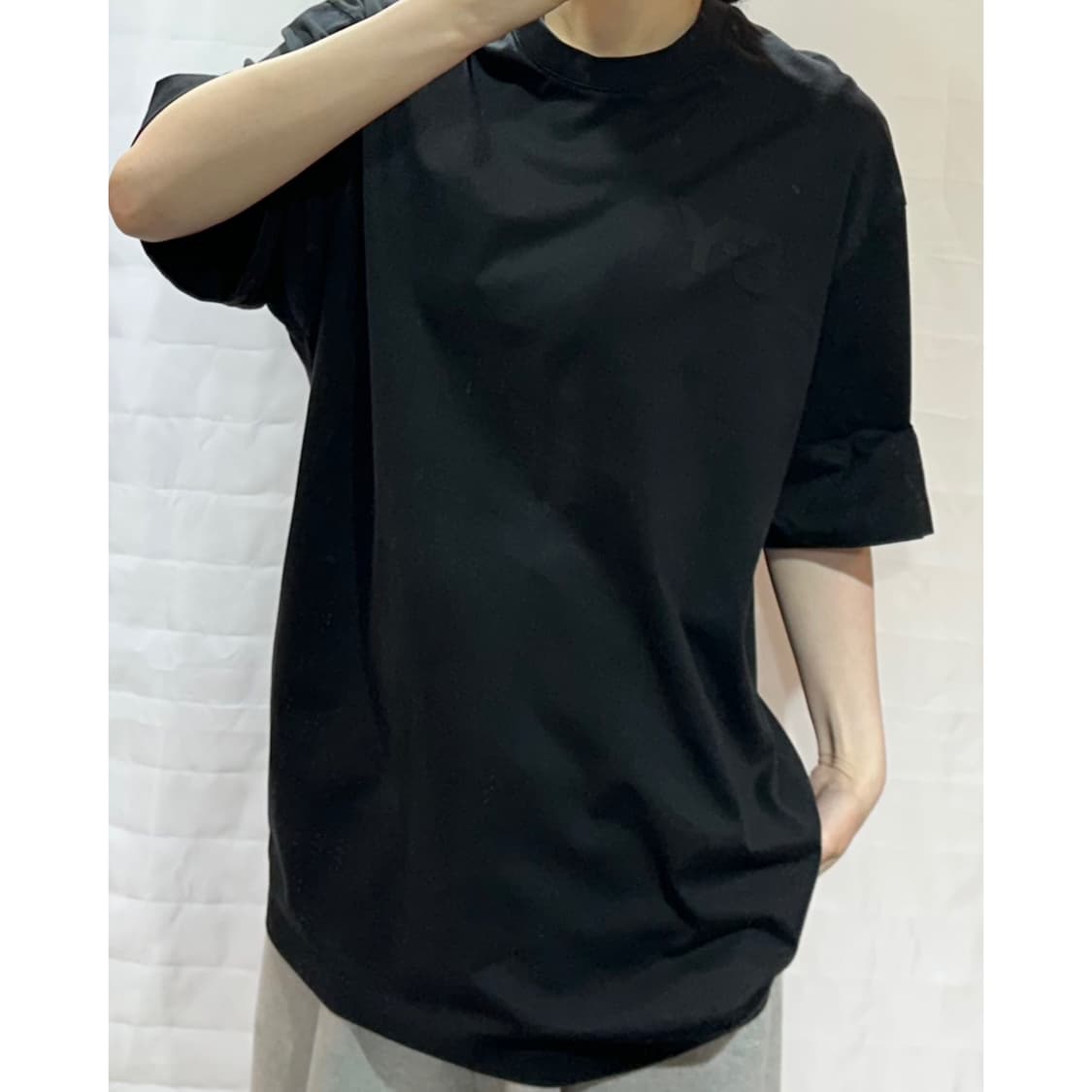 Y-3 블랙로고 반팔티 상품이미지1