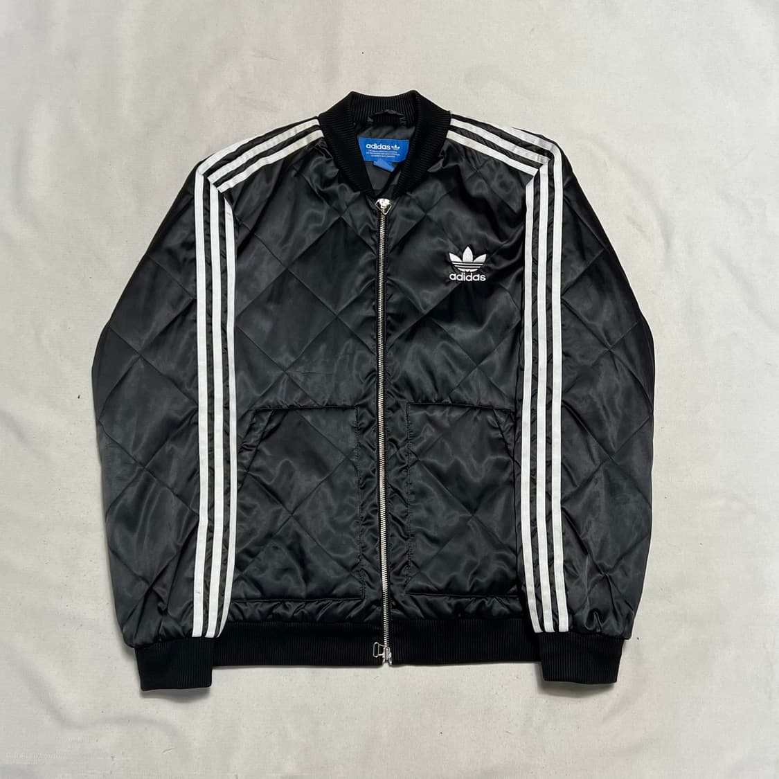 115 아디다스 블랙 퀄팅 자켓 상품이미지2