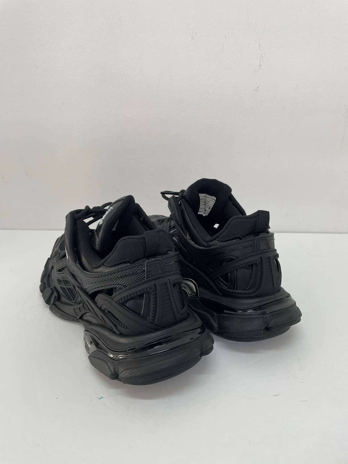 [41] 발렌시아가 트랙2  상품이미지3