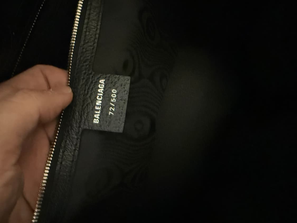 발렌시아가 x 구찌 토트백 상품이미지3