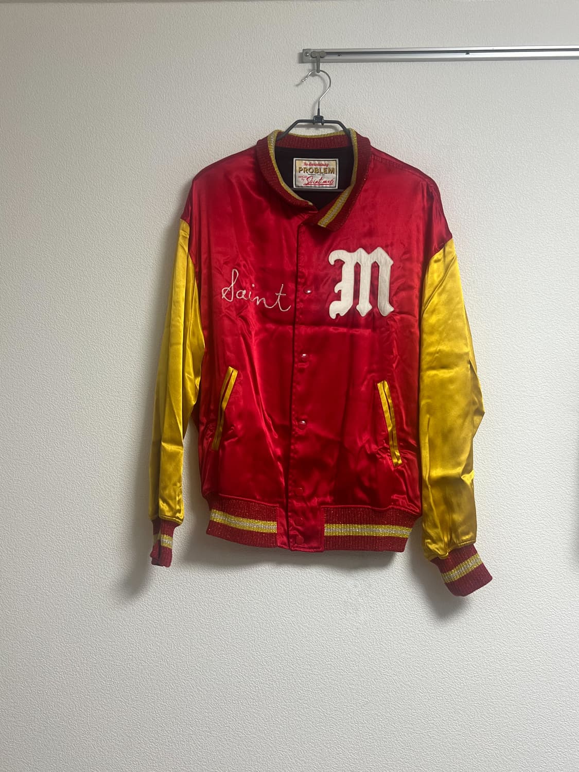 SAINT MICHAEL RED SATIN VARSITY JACKET 상품이미지3