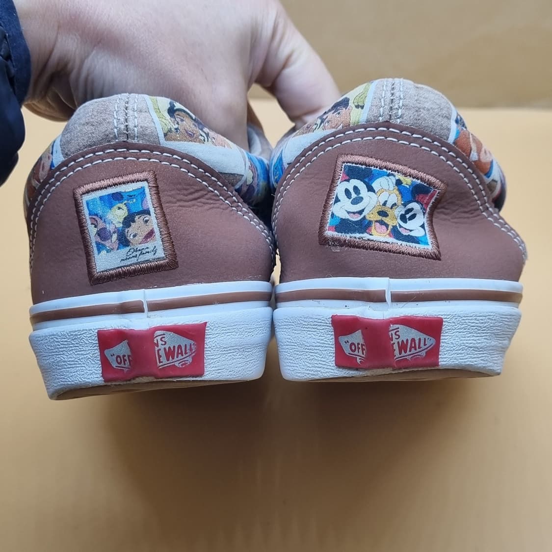 반스x디즈니 올드스쿨 스크랩북 스니커즈255. 상품이미지4