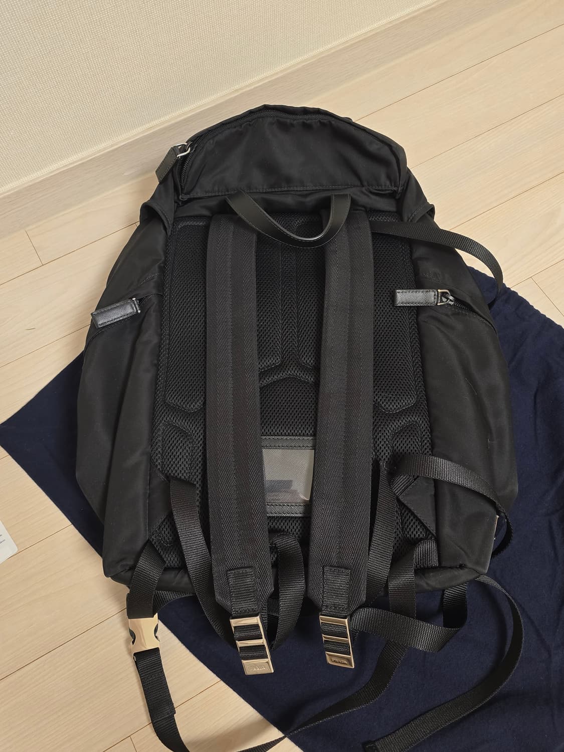 프라다 2vz065 백팩 새제품 상품이미지3