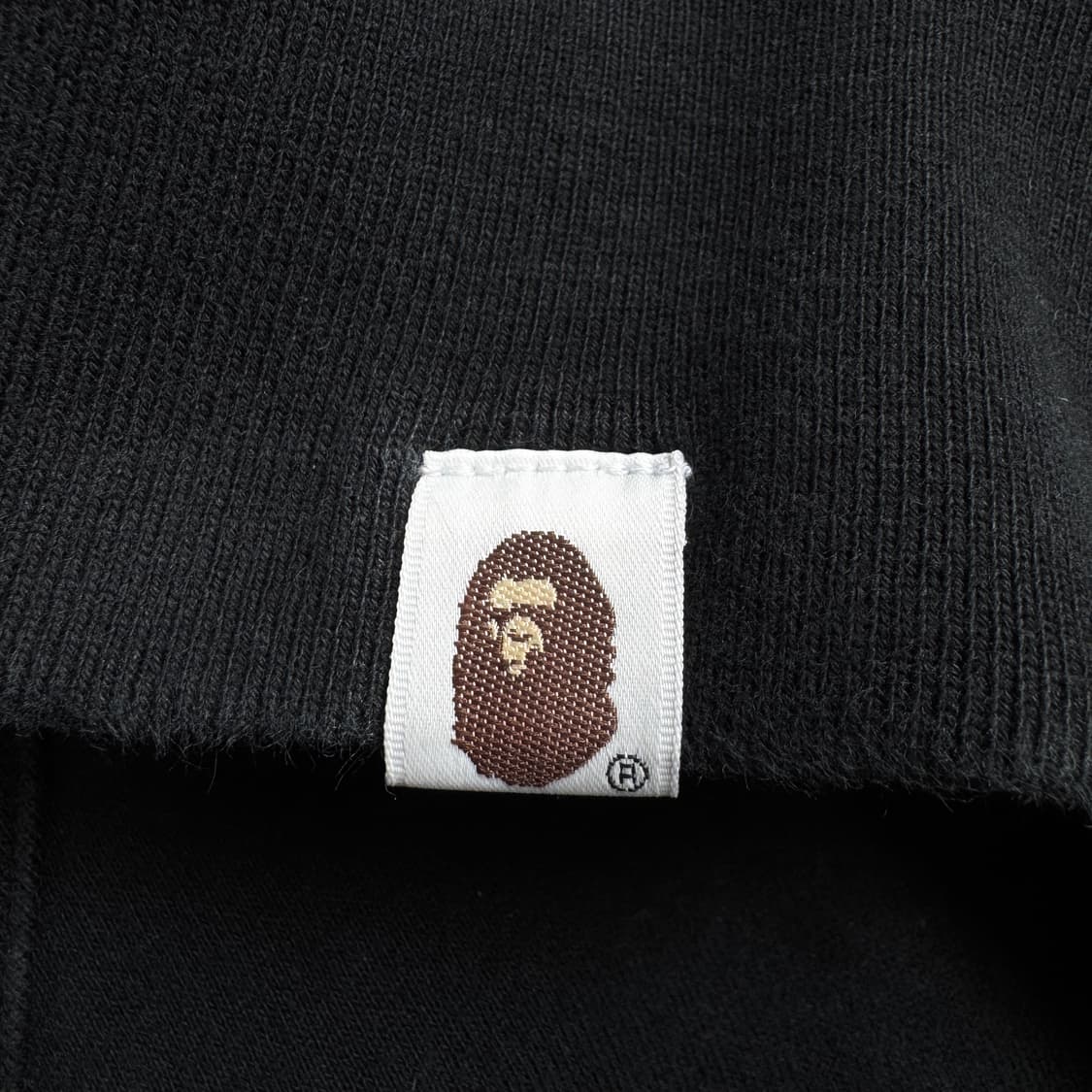 베이프 아크릴 아치로고 후드티 상품이미지5