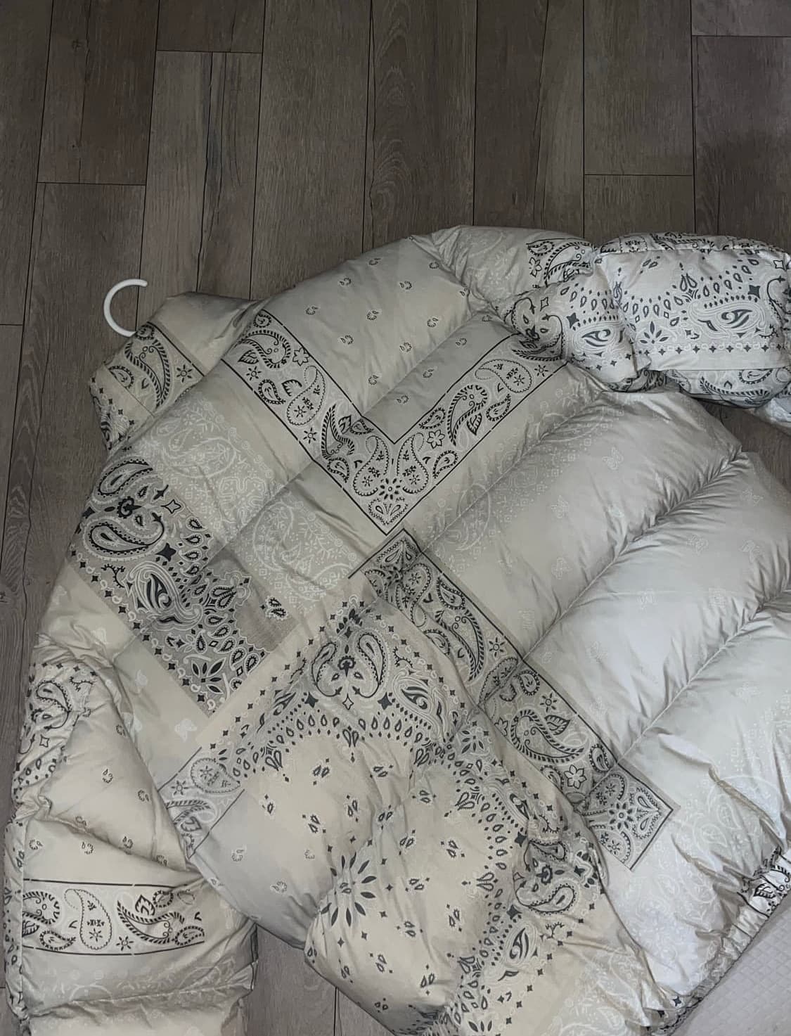 디스이즈네버댓 패딩 상품이미지2