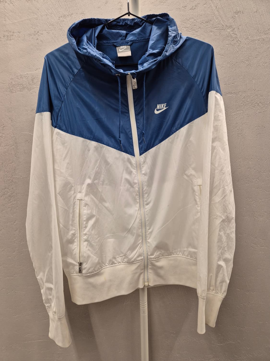 나이키 바람막이 M 상품이미지2