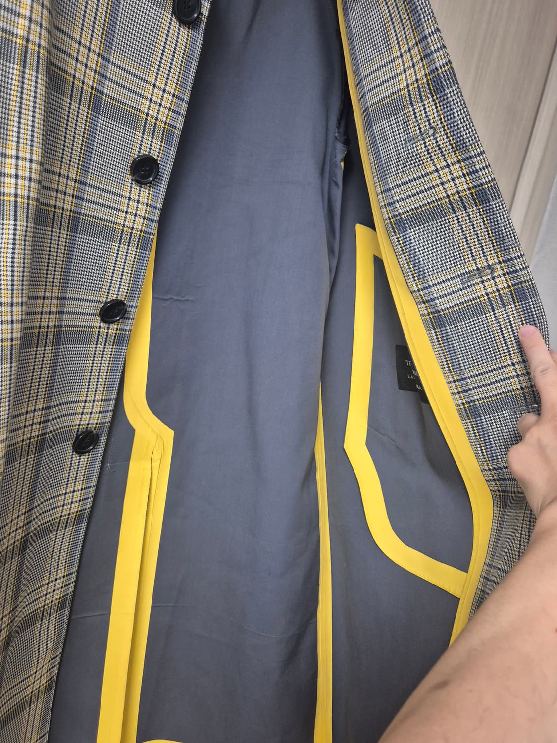 싱글 체커 심실링 코트 상품이미지4