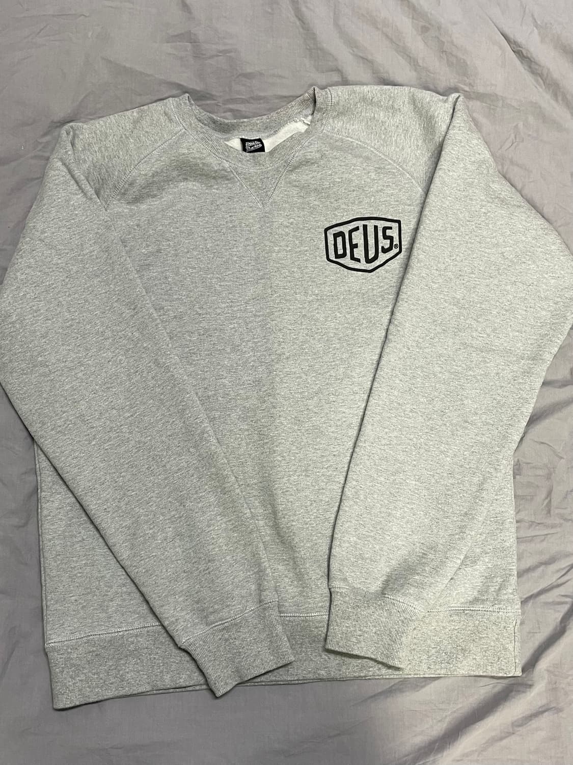 데우스 엑스 마키나 서울 어드레스 맨투맨 상품이미지1