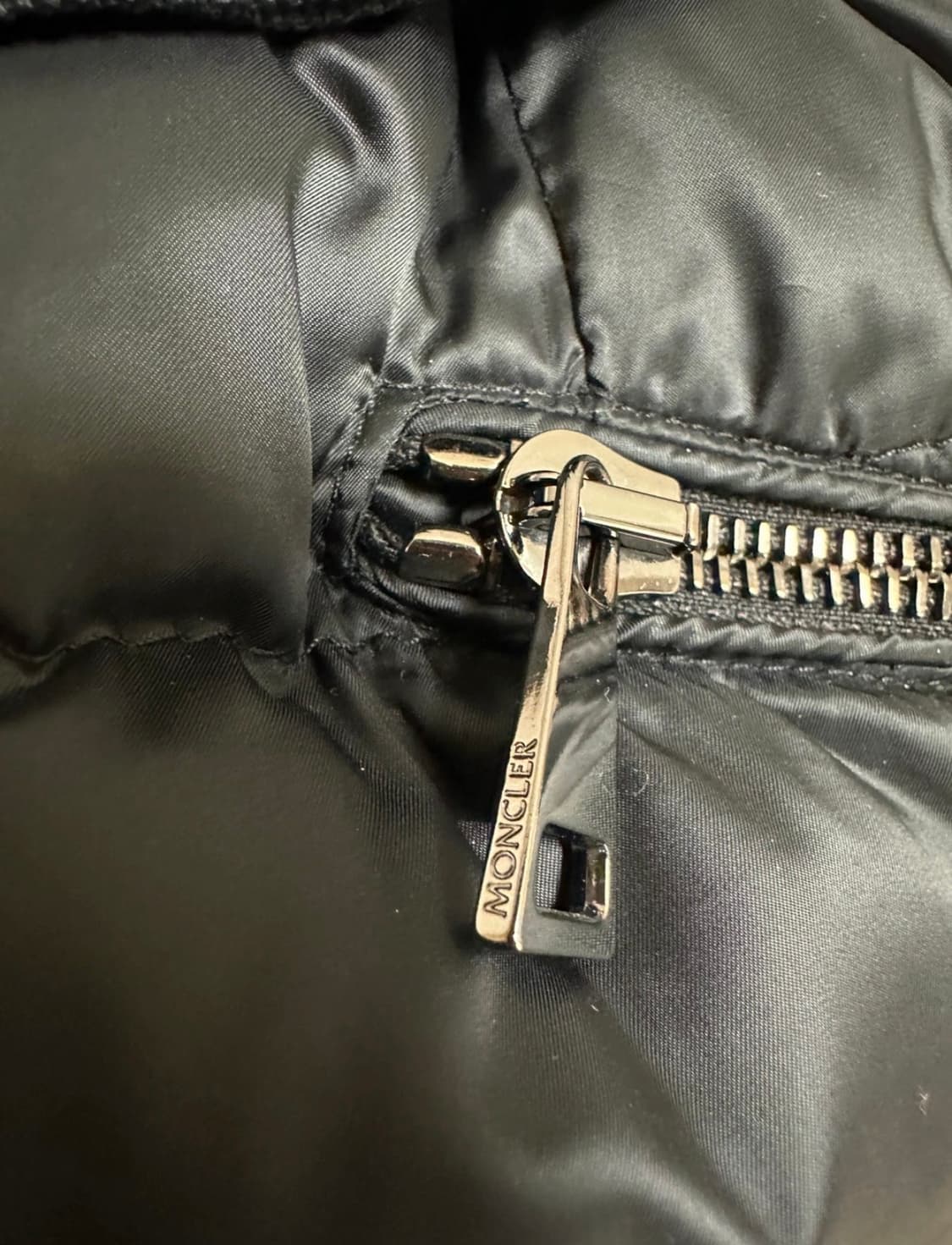 몽클레어 여성 패딩 조끼 0사이즈 상품이미지8