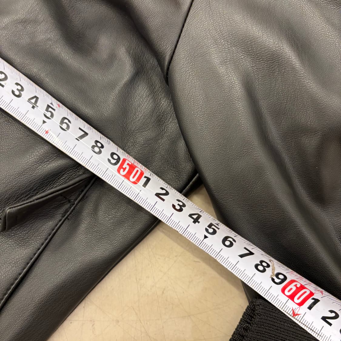 자라 블랙 레더 자켓 상품이미지5