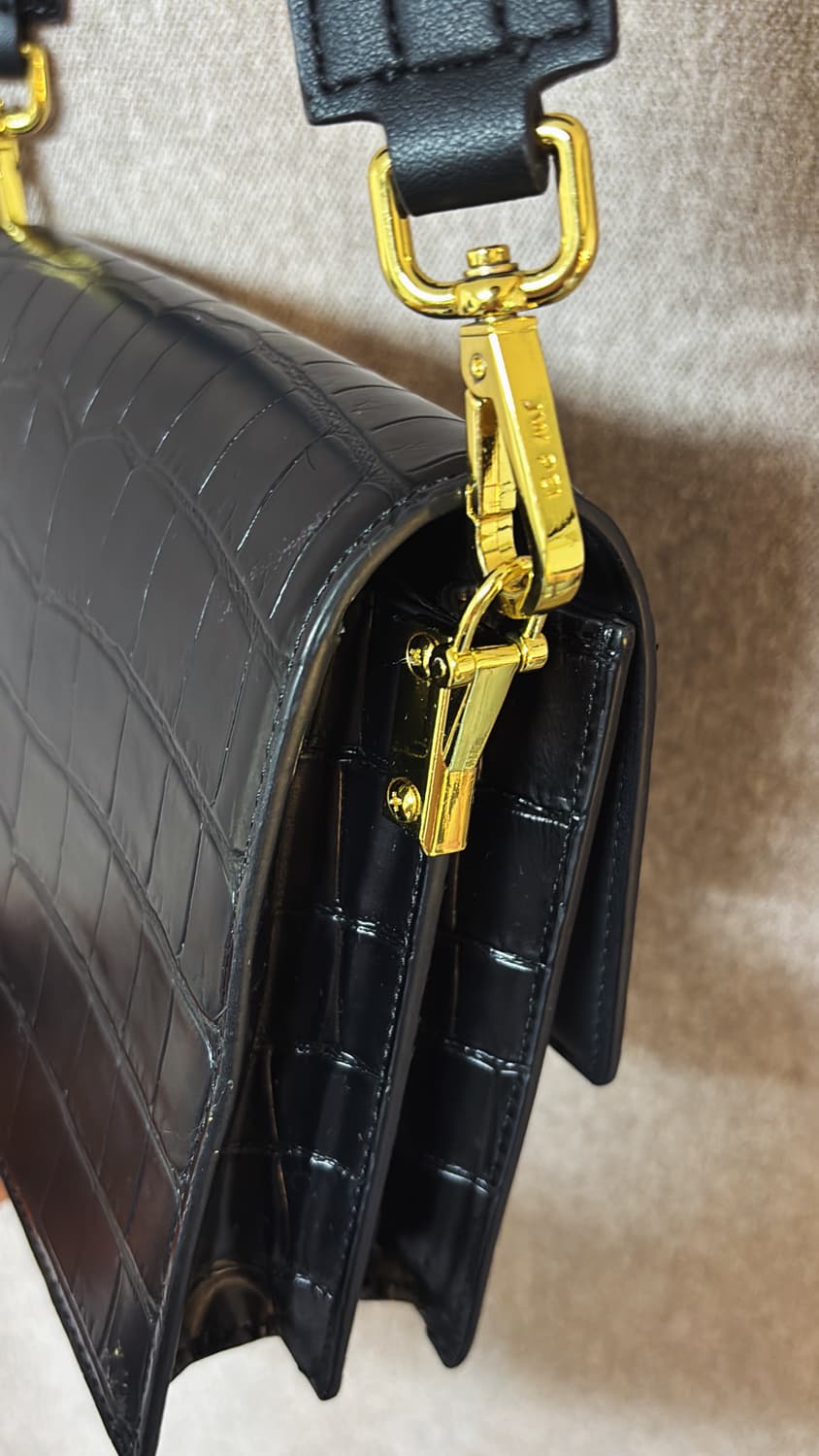 JW PEI 블랙 크로커 미니 크로스백 상품이미지5