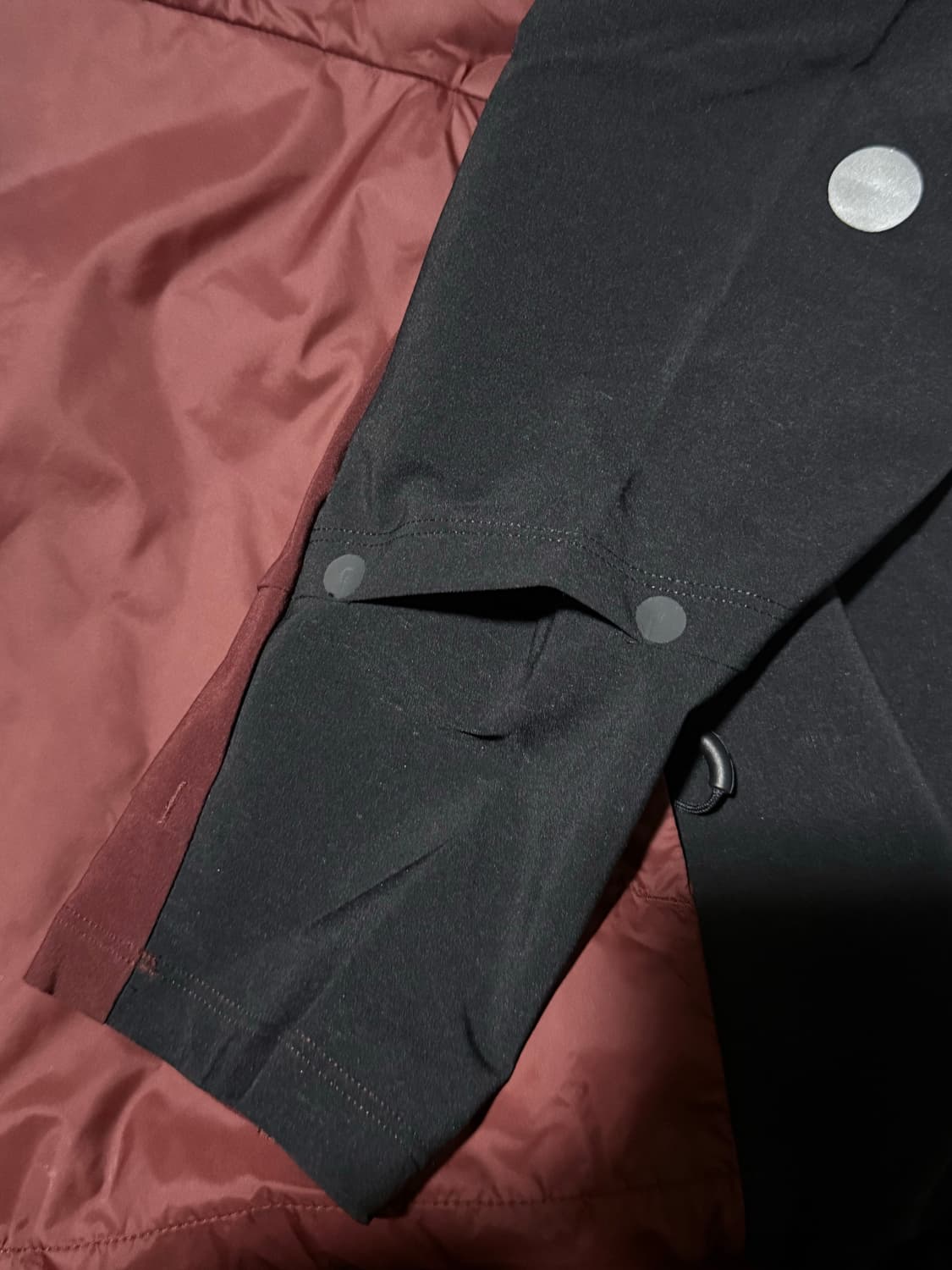 아식스 런닝 자켓 L 버건디( 국내 미출시 제품) 실착 3회 상품이미지4