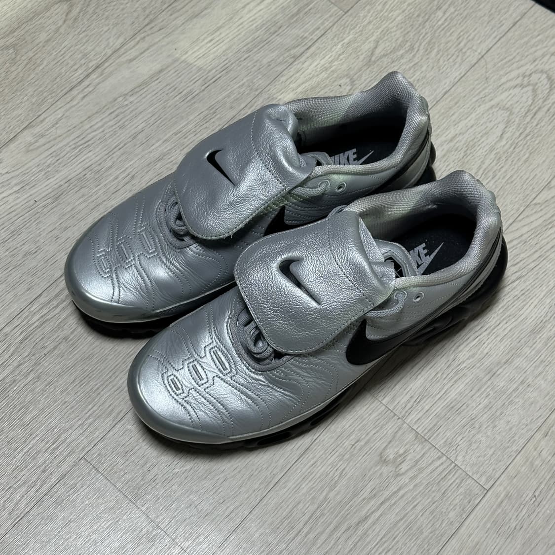 나이키 에어맥스 플러스 tnpo 275 실버 울프 그레이 블랙 상품이미지1