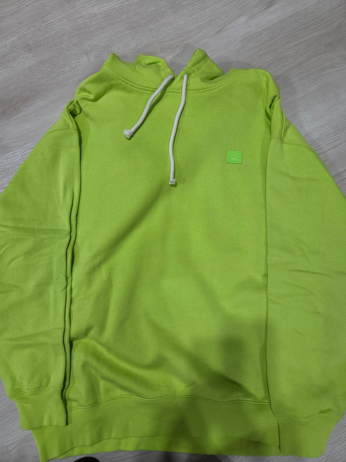 아크네 스튜디오 페리스 페이스 후드 티셔츠 라임그린 L 새상품 상품이미지2