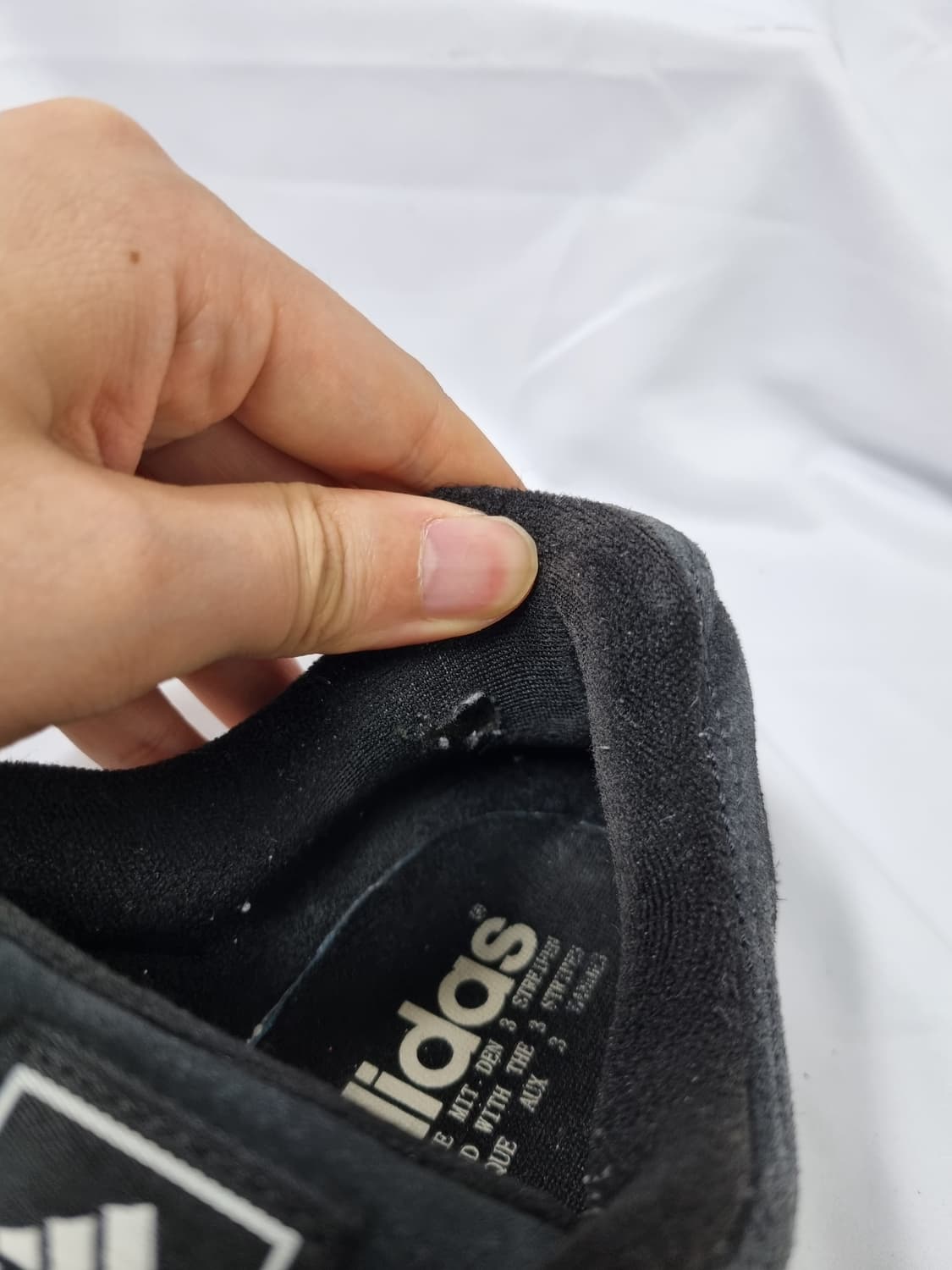 250 아디다스 아디매틱 코어 블랙 크리스탈 스니커즈 상품이미지7