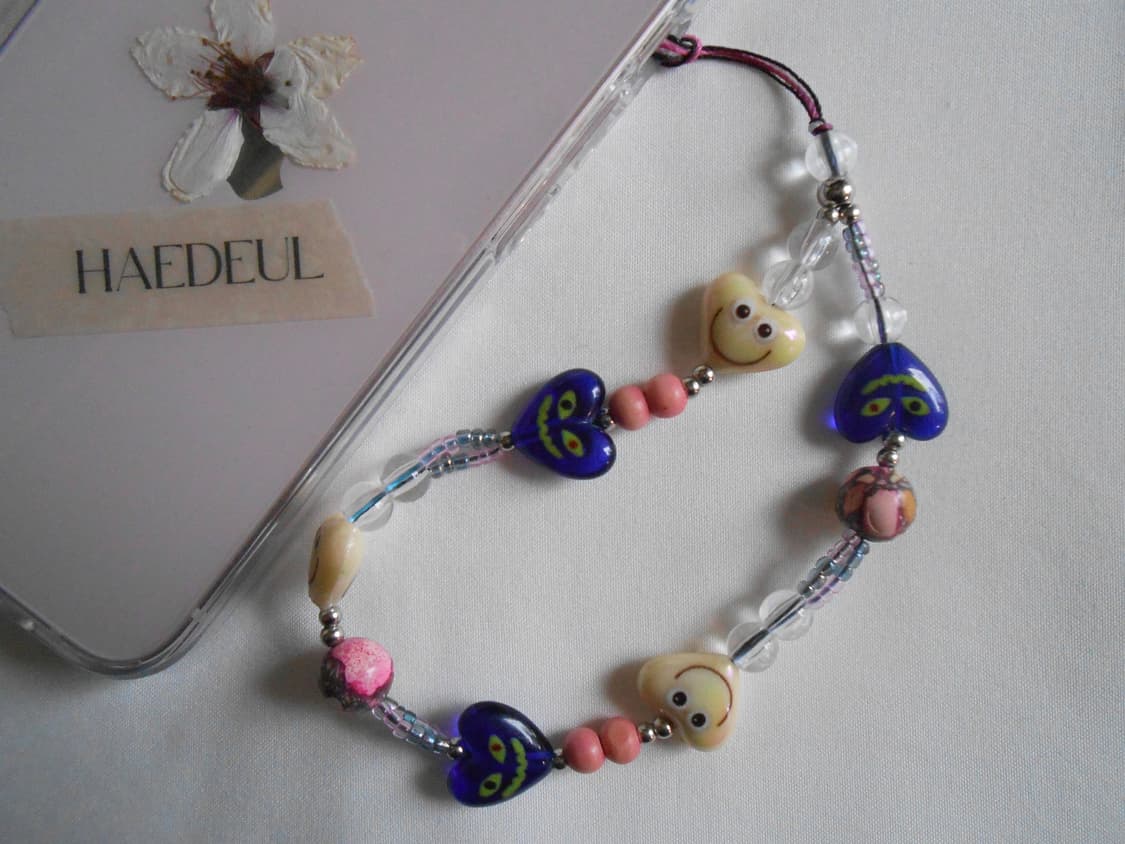 멀티버스 핸드스트랩 상품이미지1