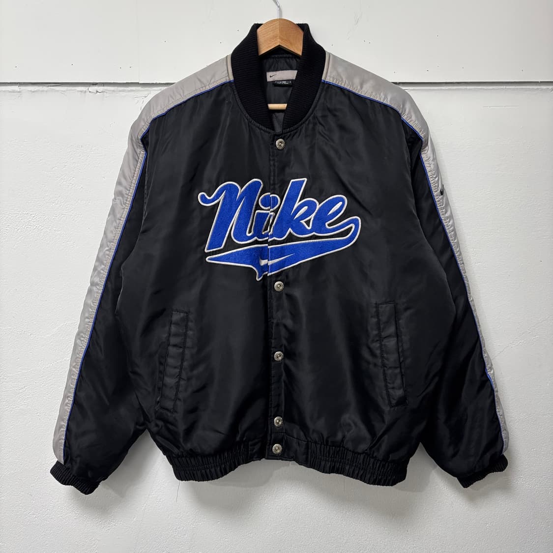 나이키 올드스쿨 스타디움 자켓 상품이미지1