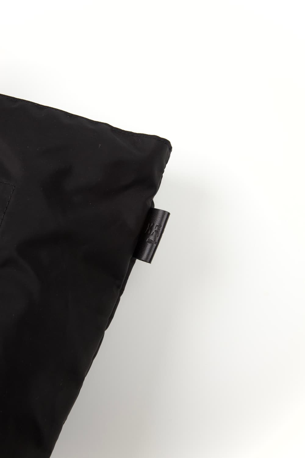  Amiacalva 카리 리사이클 폴리 토트백 블랙 상품이미지2