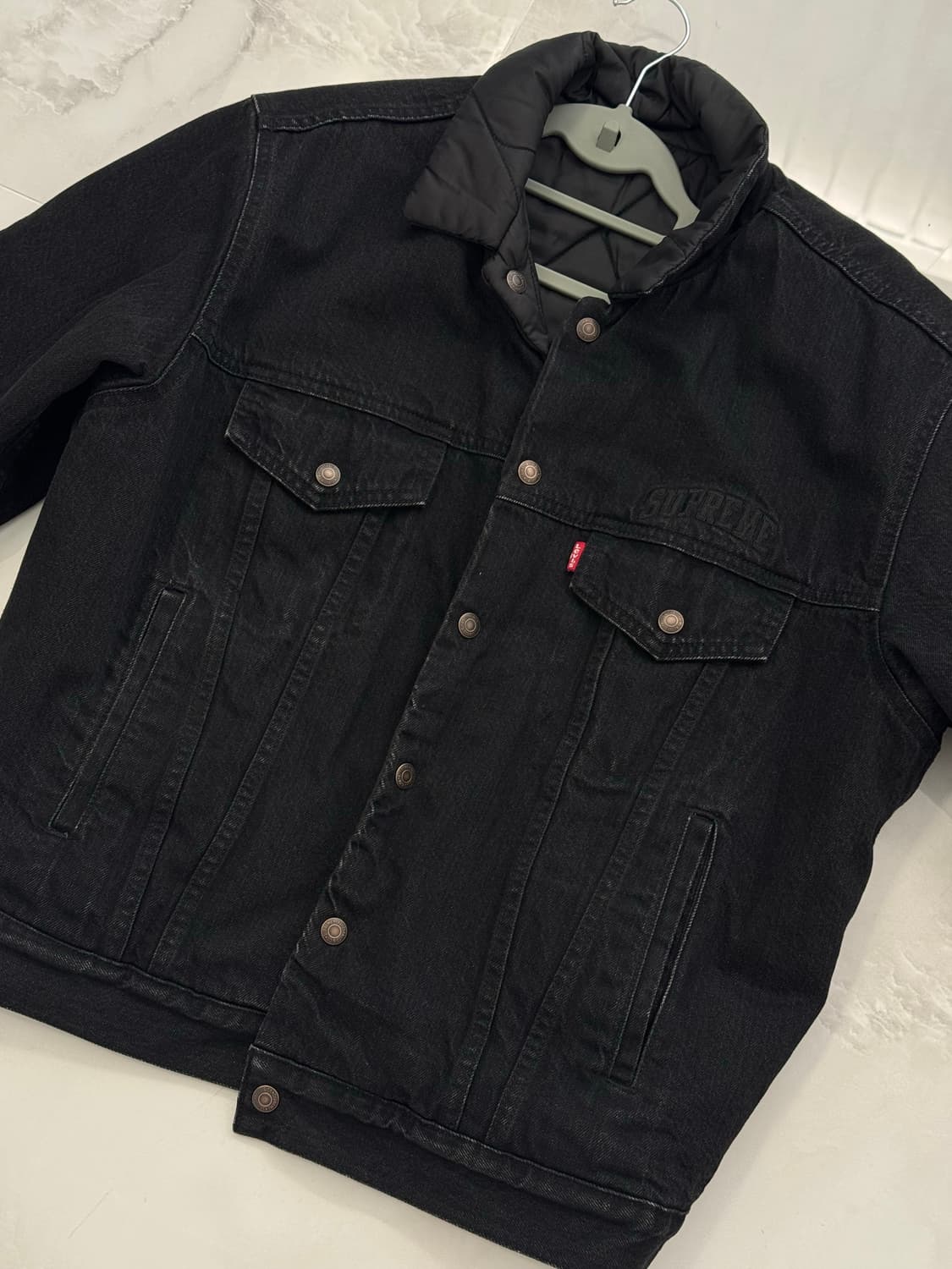 슈프림 x 리바이스 양면 누빔자켓 상품이미지1