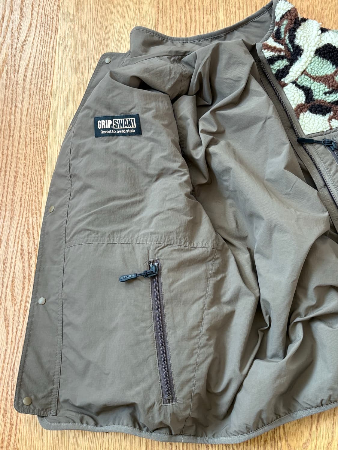 그립스와니 리벌서블 후리스  상품이미지3