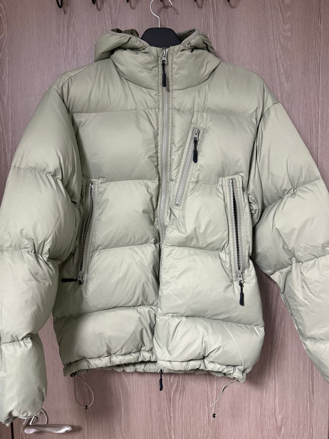 아웃스탠딩 패딩 올리브 그린(카키) M 상품이미지1