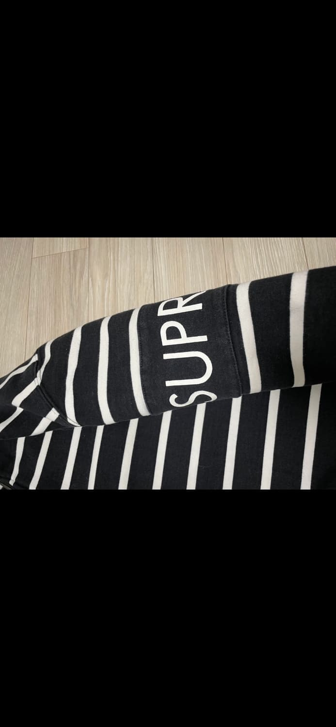 슈프림 하프집업 상품이미지3