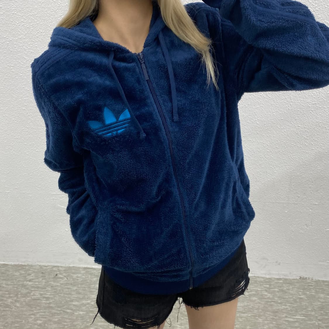 아디다스 베이비블루 파이어버드 블루 퍼 후드집업 95 상품이미지1