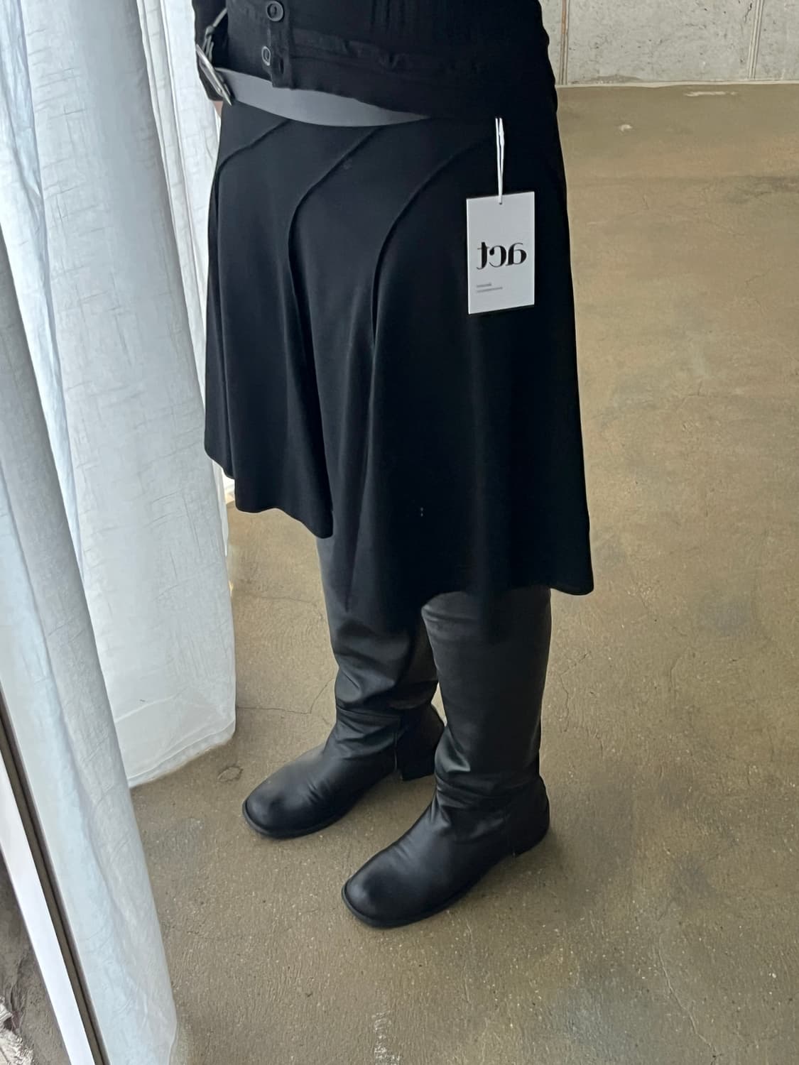 Cara 웨이브 절개 플레어 스커트 상품이미지5