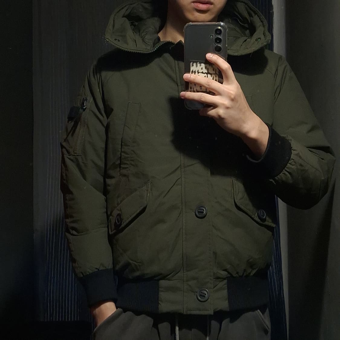 노스페이스 카키 블랙 배색 화이트라벨 암포켓 오리털 봄버 패딩 점퍼 M 상품이미지1