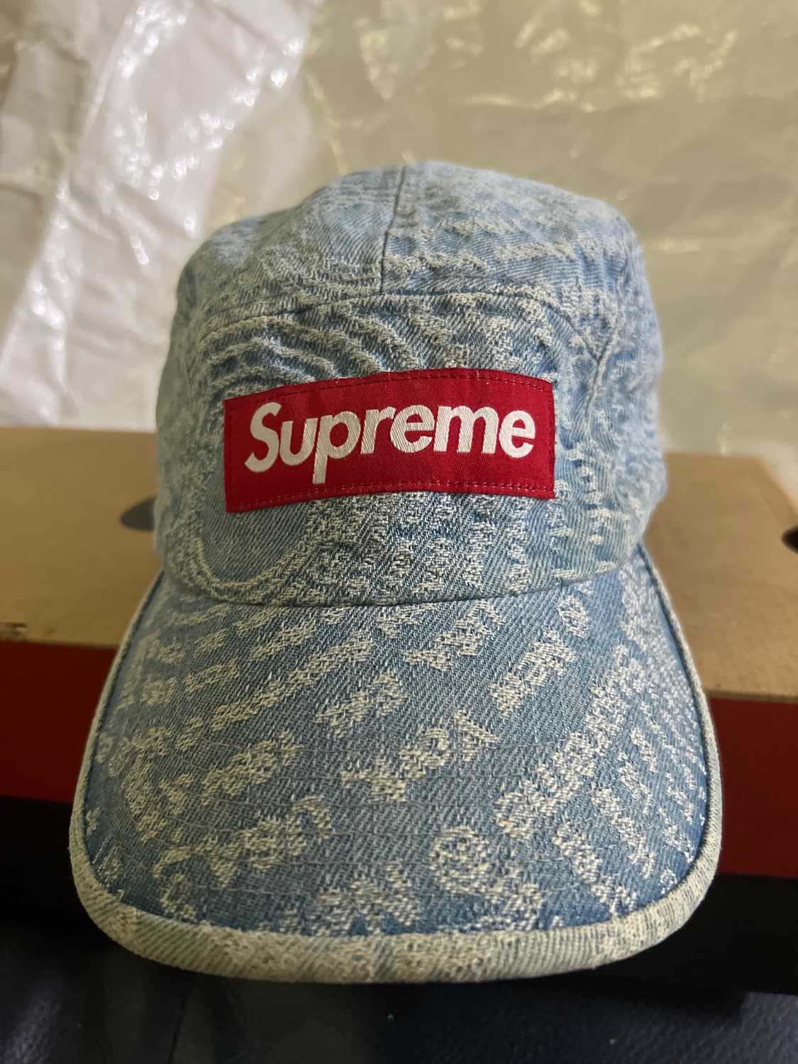 슈프림 캠프캡 데님 박스로고 상품이미지1