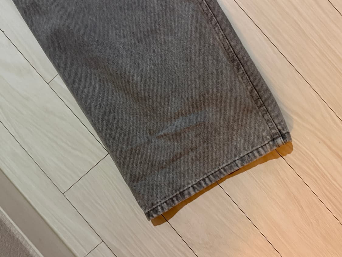 25FW 아모멘토 데님 팬츠 그레이 XL 상품이미지3