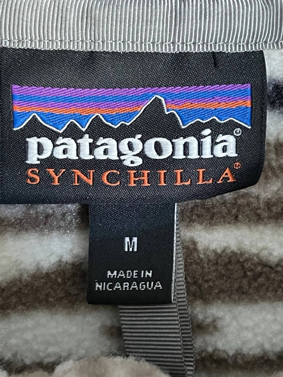 파타고니아 라이트웨이트 신칠라 스냅-T 플리스 풀오버 상품이미지8