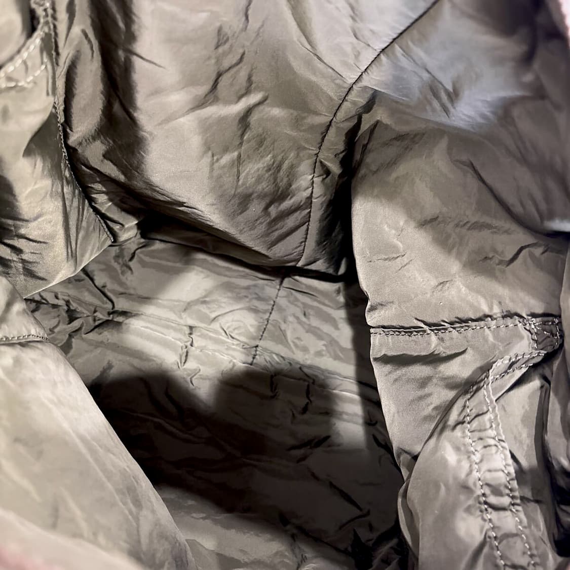 나이젤 카본 웨더 클로스 헬멧백 상품이미지8