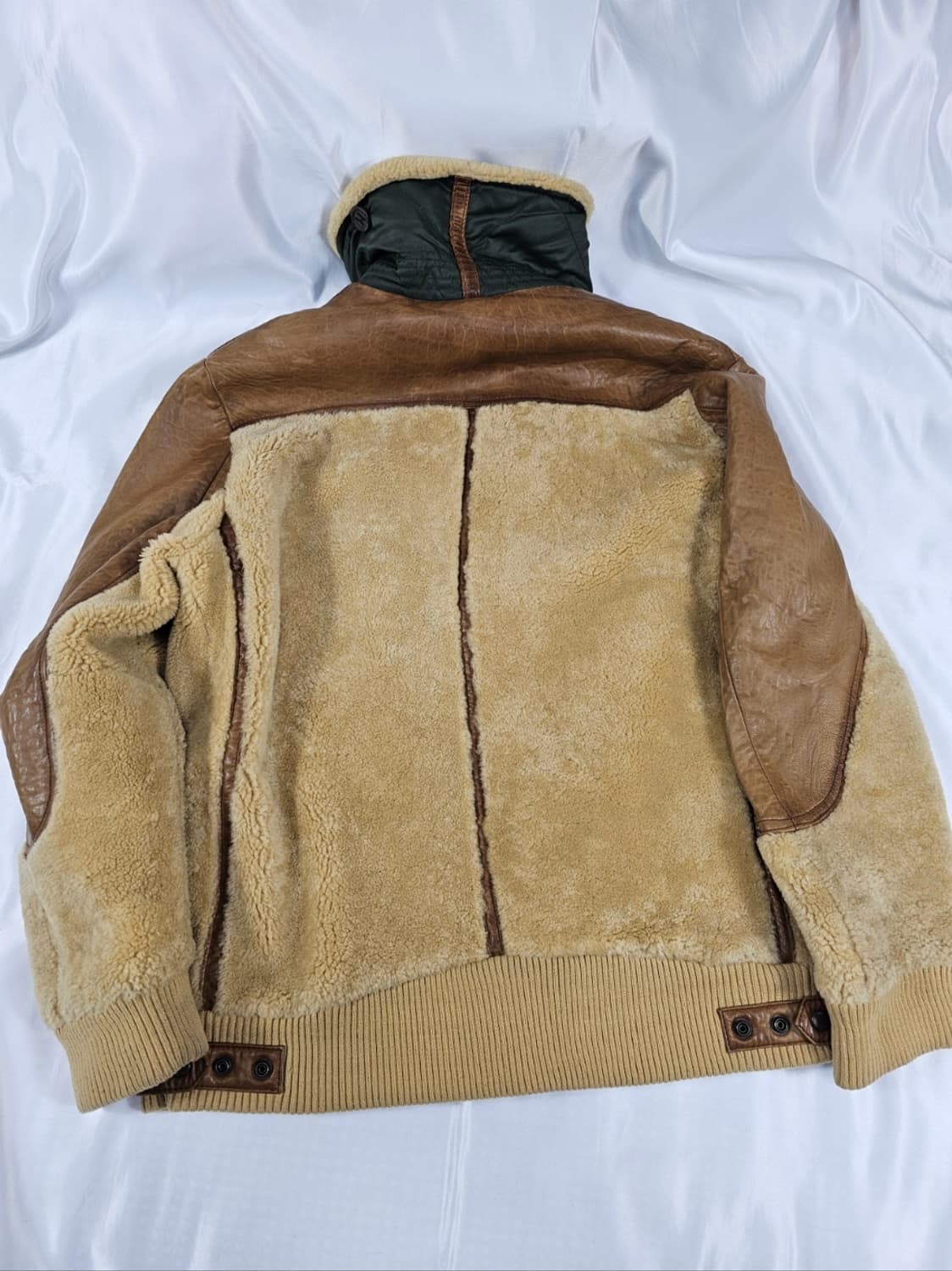 아비렉스그리즐리 상품이미지9