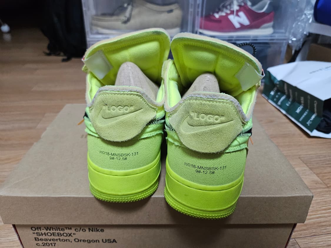 (275) 나이키 x 오프화이트 에어포스 1 로우 V2 볼트 상품이미지5