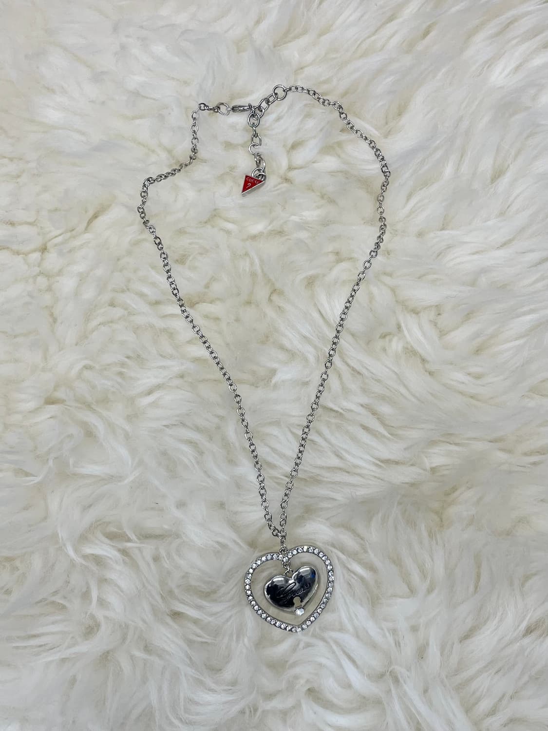 게스 하트 자물쇠 큐빅 네크리스 상품이미지4