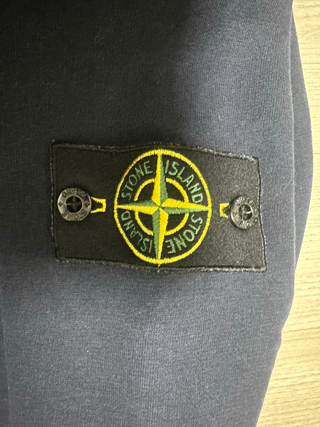 스톤아일랜드 맨투맨 네이비 M 상품이미지3