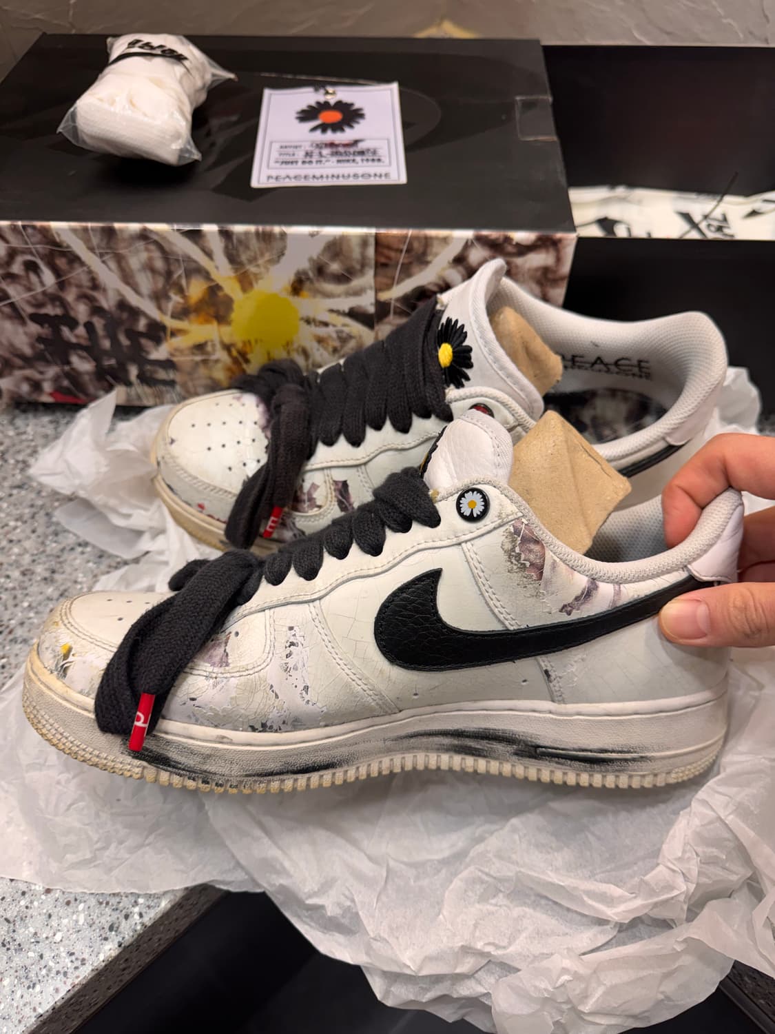 나이키 x 피스마이너스원 에어포스1 로우 파라노이즈 2.0 상품이미지6