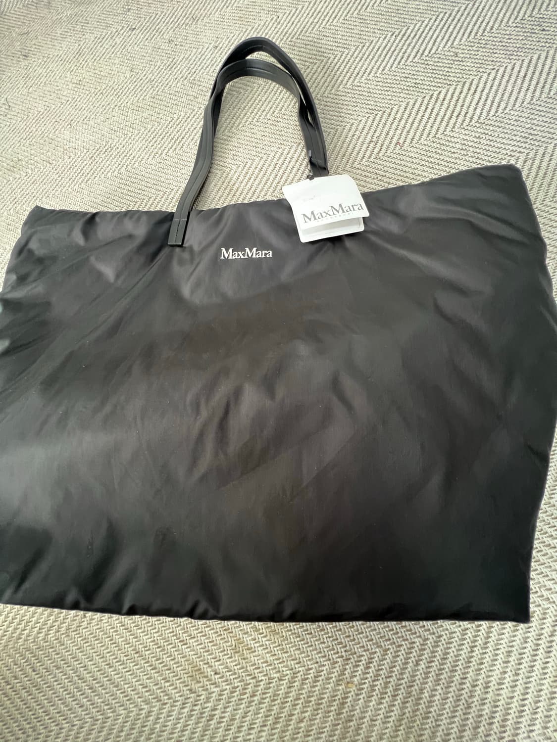 새제품) 막스마라 정품 나일론 쇼퍼백 상품이미지2