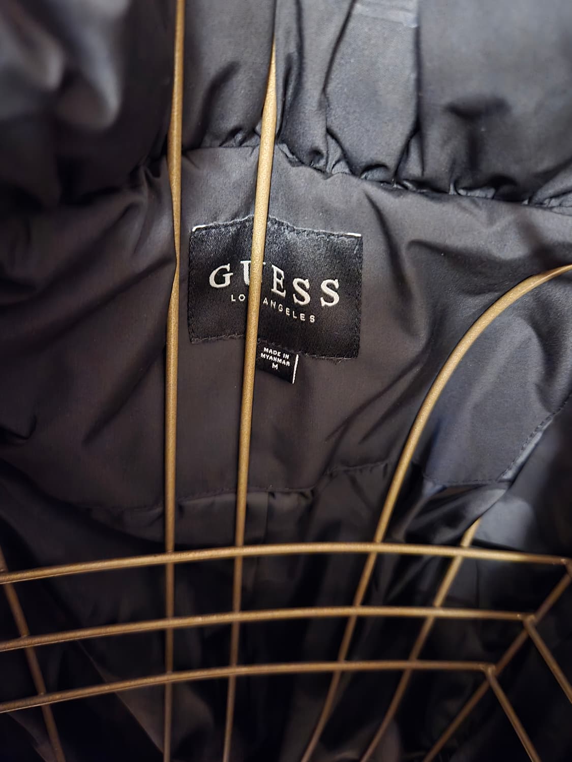 [m] GUESS 게스 벨트 덕다운 패딩 2023 상품이미지6