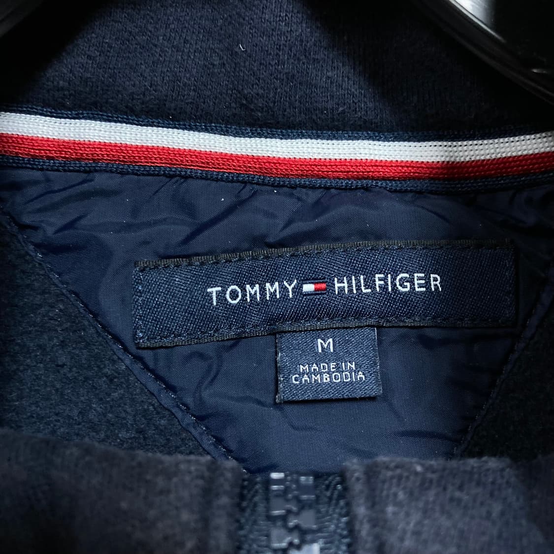 타미힐피거 경량 패딩 집업 상품이미지3