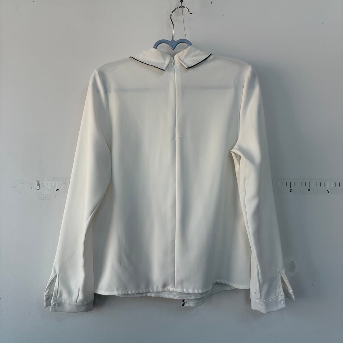 명품 화이트 자수 블라우스 상품이미지3